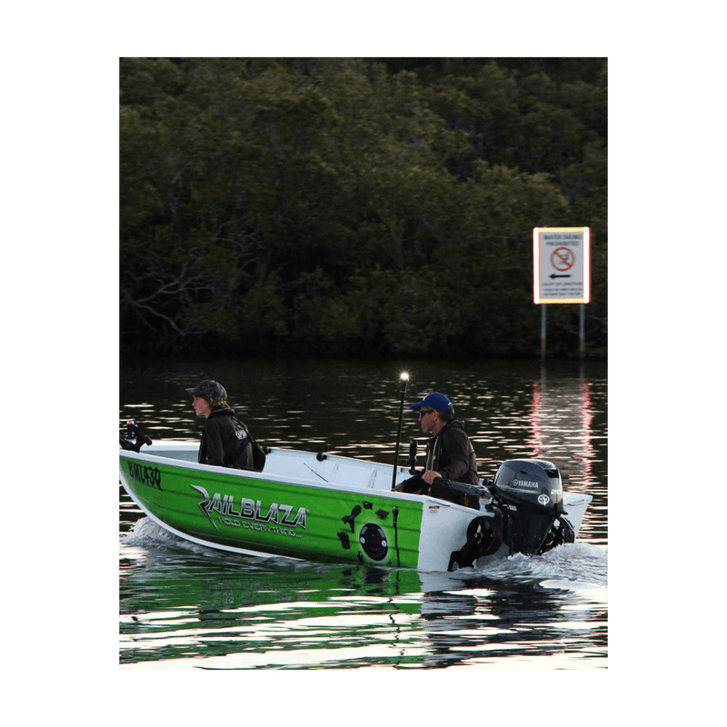 Load image into Gallery viewer, Railblaza Illuminate i360