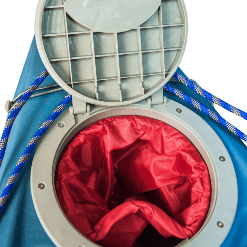 Load image into Gallery viewer, ViztaCraft Majestic – 18ft Tandem Trimaran Fin-Drive Sailing Kayak