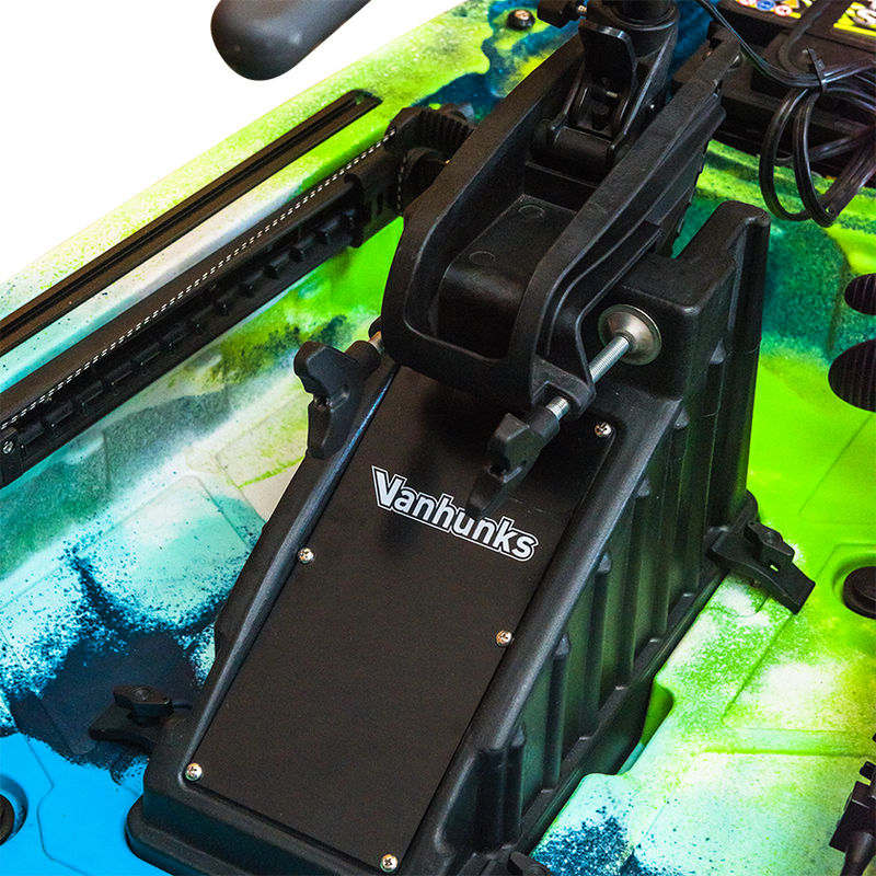 Load image into Gallery viewer, Electric-Motor-on-Kayak