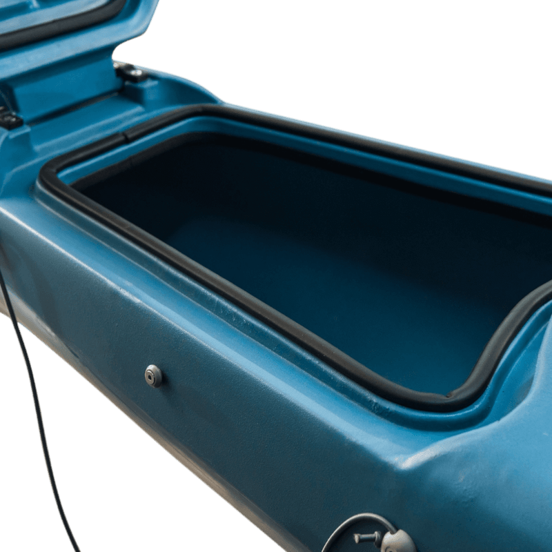 Load image into Gallery viewer, ViztaCraft Majestic – 18ft Tandem Trimaran Fin-Drive Sailing Kayak
