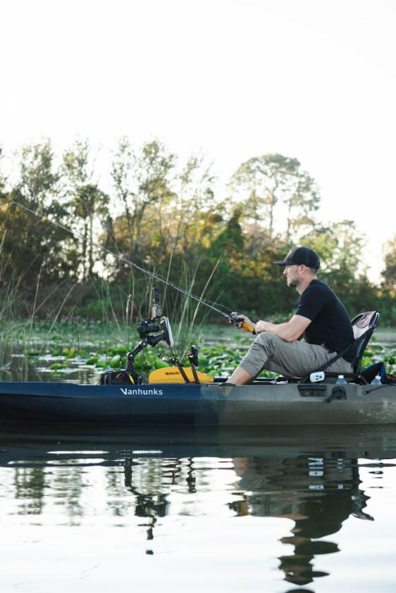 Load image into Gallery viewer, Elite Pro Angler 13ft Kayak - Vanhunks
