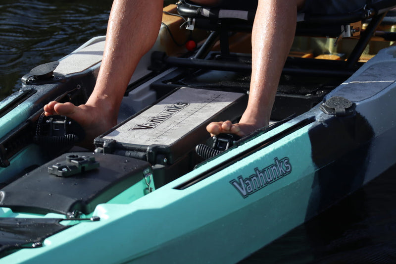 Load image into Gallery viewer, Elite Pro Angler 13ft Kayak - Vanhunks
